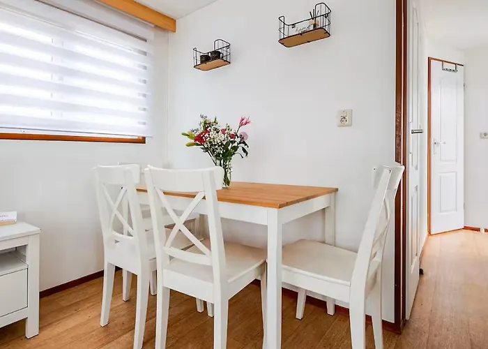 Σαλέ Gezellige In Lithse Ham Lith